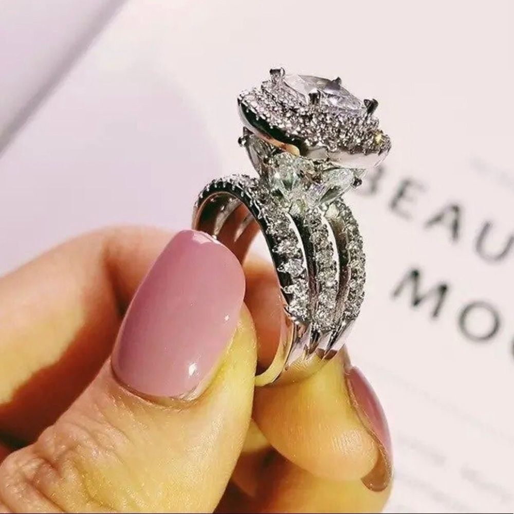 DIANA ROUND CUT RING​